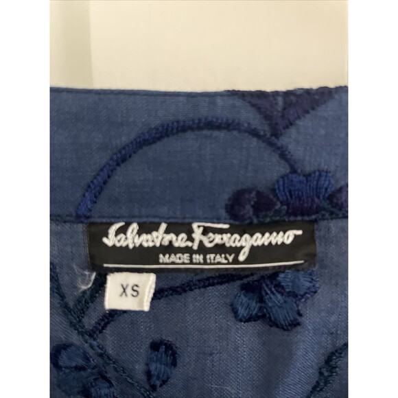EUC SALVATORE FERRAGAMO Blue Embroidered Floral Puff Sleeve Linen Blouse Sz XS - Picture 2 of 9
